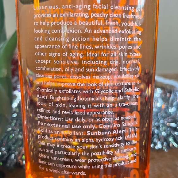 PETER THOMAS ROTH ANTI-AGING CLEANSING GEL 8.5oz. Factory Sealed. - Picture 3 of 4